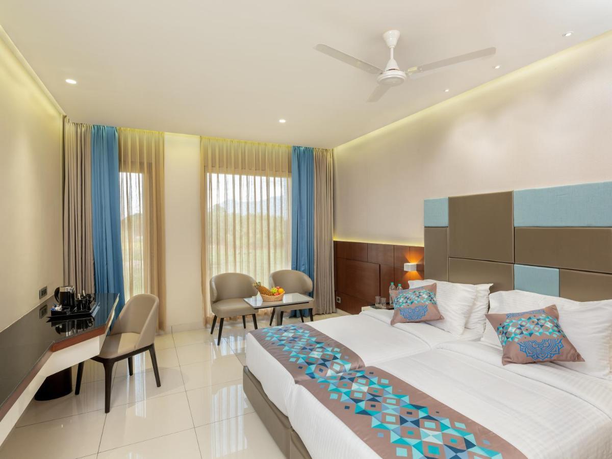 Hotel Divine Fort Palni Bagian luar foto