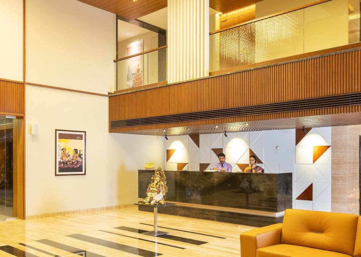 Hotel Divine Fort Palni Bagian luar foto